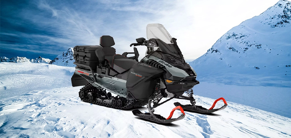 Ski-Doo ⁠Expedition SE 900 ACE Turbo R 10.25 disp 1.8 in